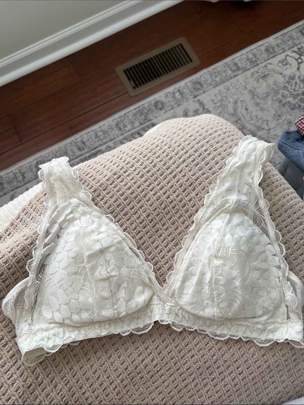 Lace Triangle Bralette - Ivory